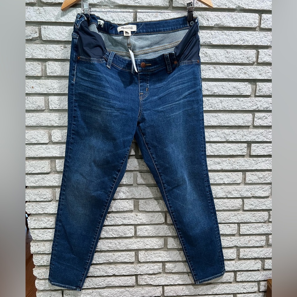 Madewell Maternity side panel medium dark wash skinny jeans 32
